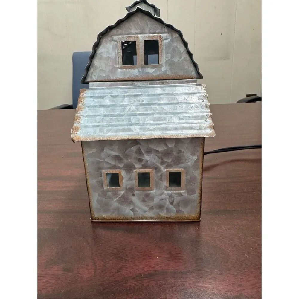 Scentsy Country Living Silver Tin Barn Wax Warmer- No Tray